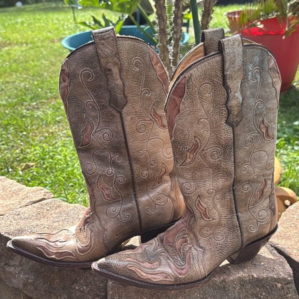 Beautiful leather boots